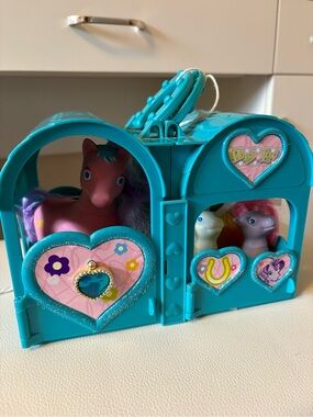 Teal Pony Play Carrier with Pink and Purple Pony Friends